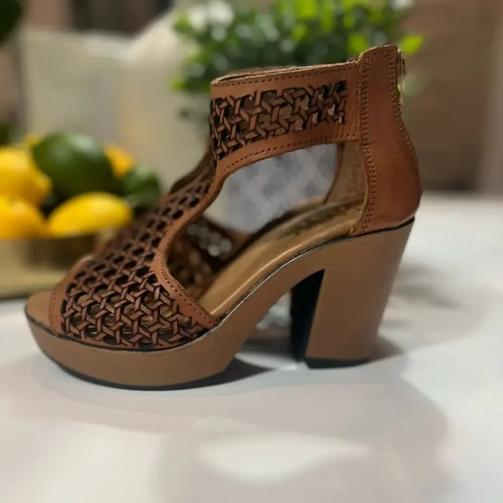 New! Handmade leather chunky heel sandals